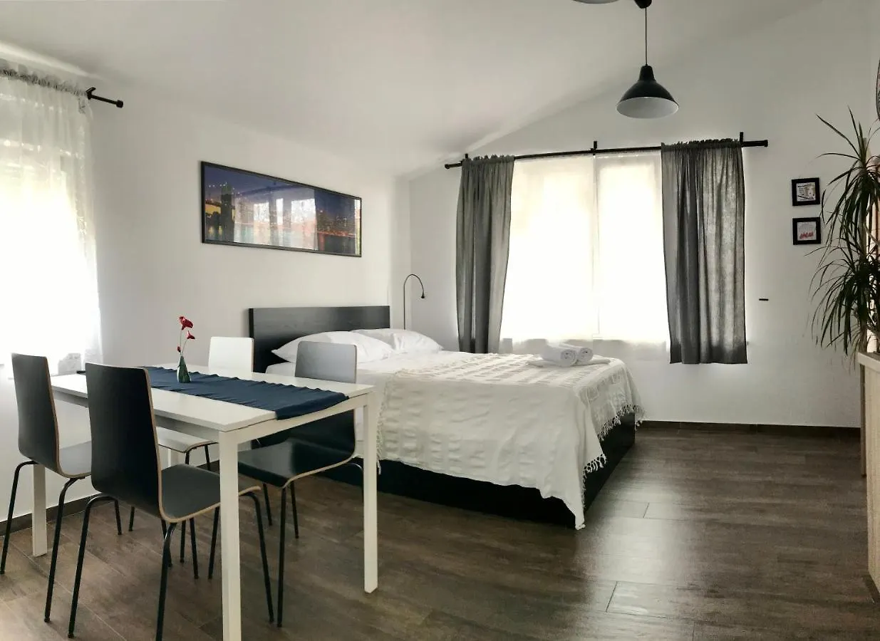 Appartement Fine & Shine à Pula